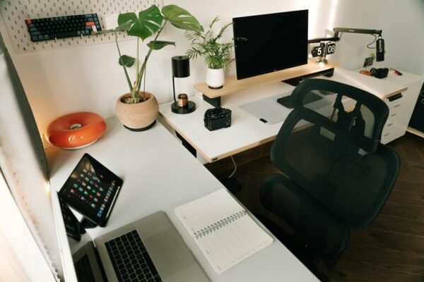 Simple Tips to Organize Your Home Office for Better Productivity and Comfort